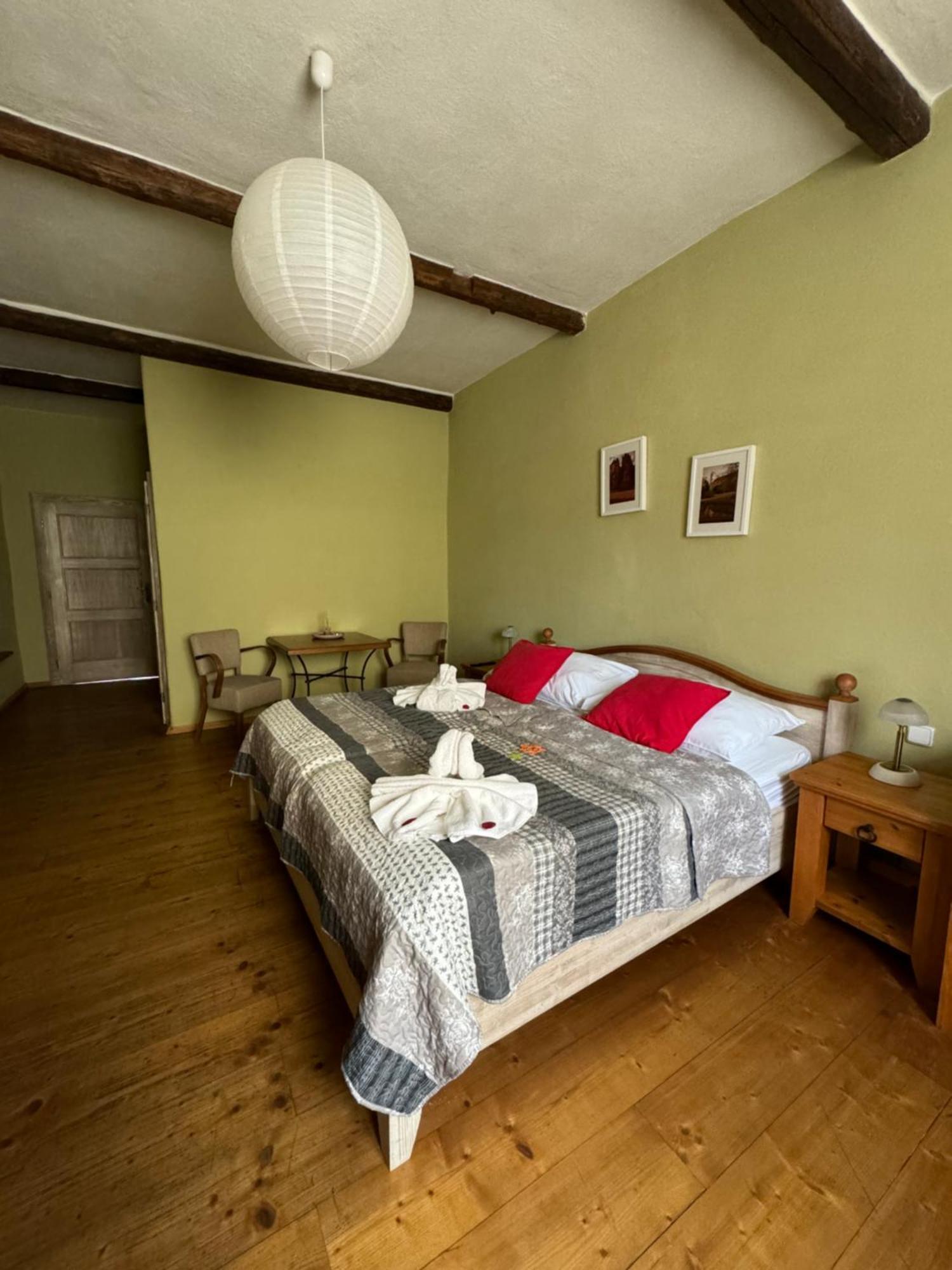 Hotel U Hrabenky Telč Dış mekan fotoğraf